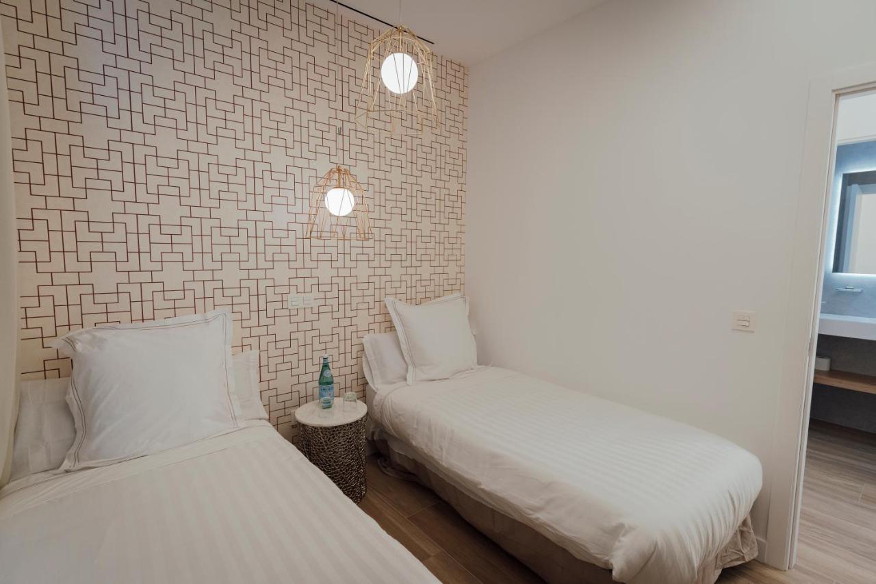 Galmen Suites Seville Exterior photo