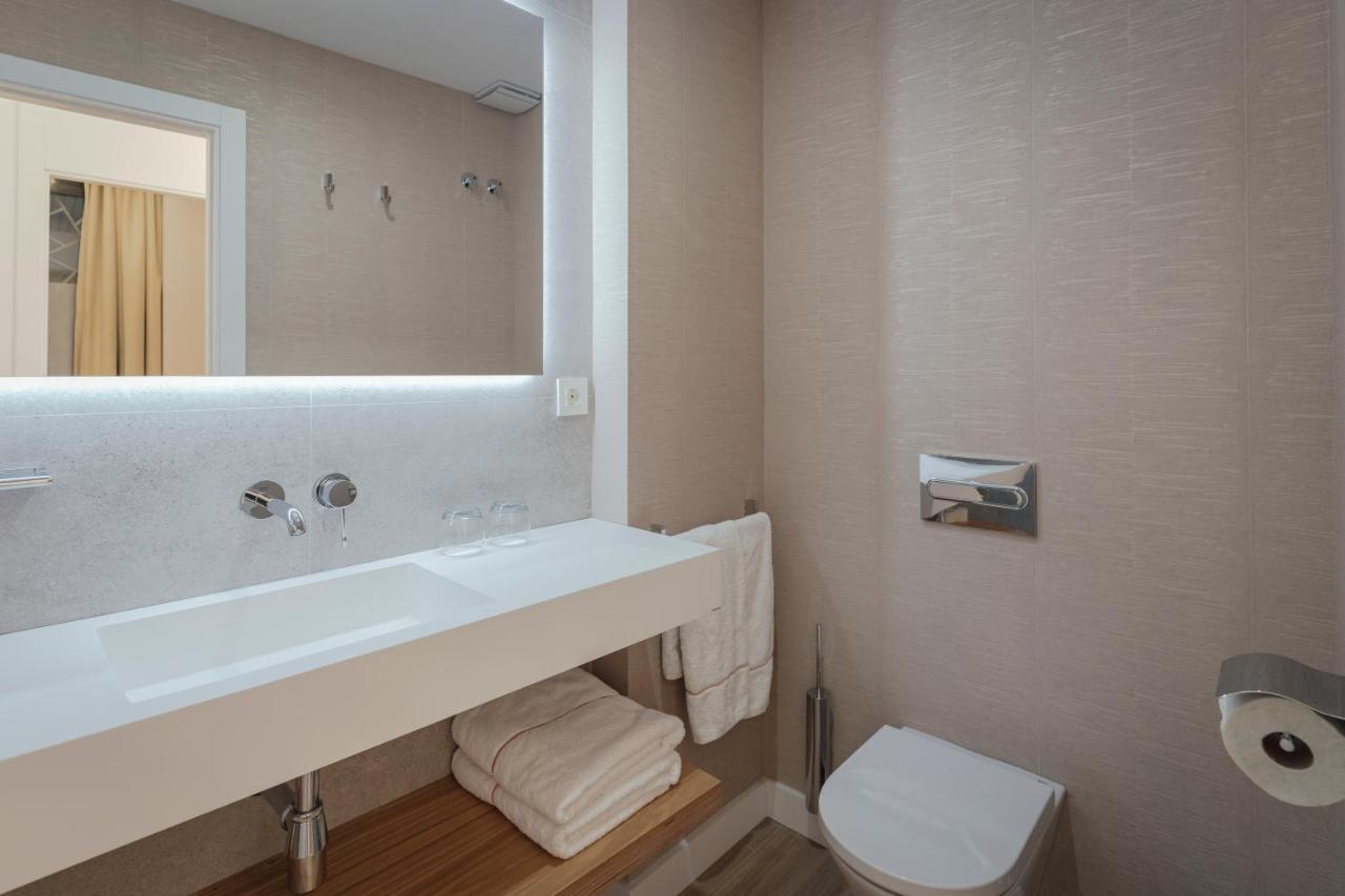 Galmen Suites Seville Exterior photo
